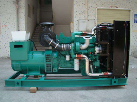 龙口1100kw康明斯柴油发电机组图片 龙口1100kw康明斯柴油发电机组图片